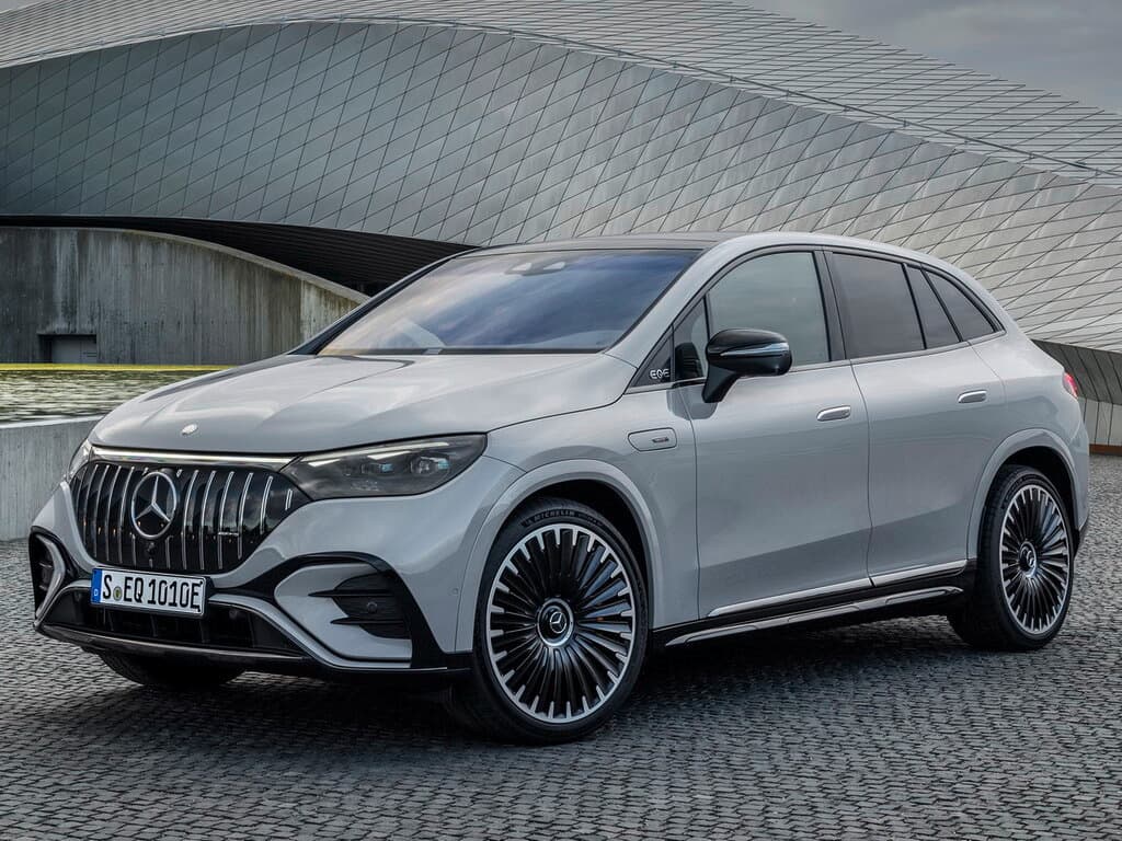 Mercedes EQE SUV
