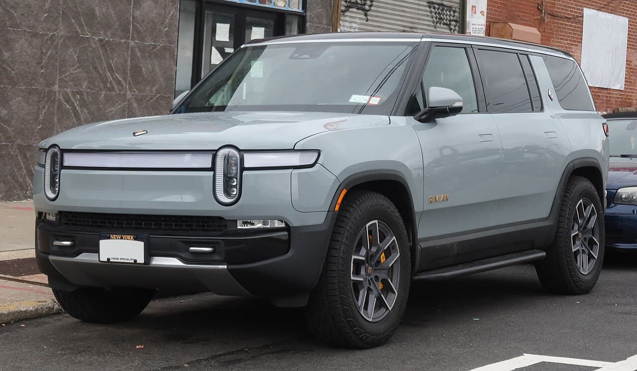 Rivian Rivian R1S